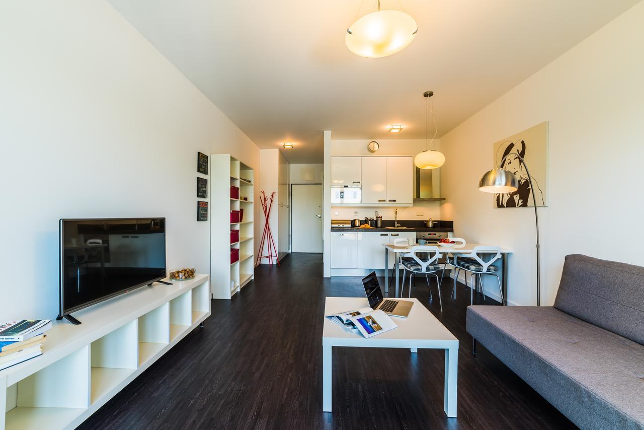 Qbik Loft Aparts Варшава Экстерьер фото